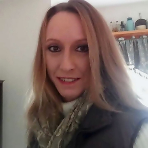 Meet your Posher, Susan - Picture 1 of 1